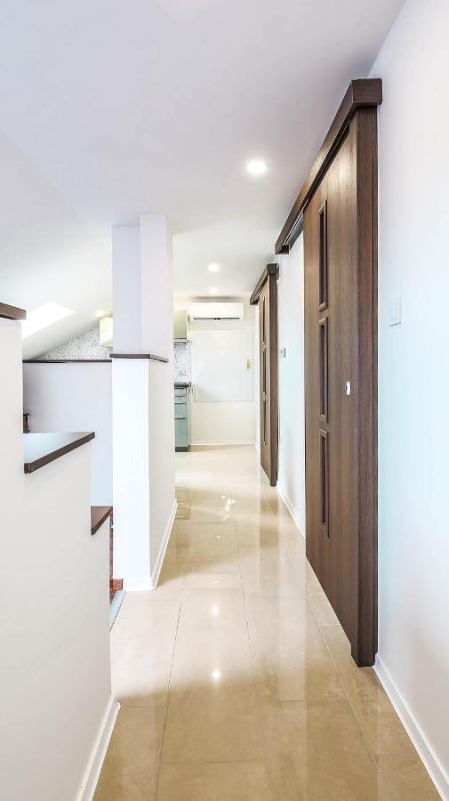 White Apartman Siofok Bagian luar foto